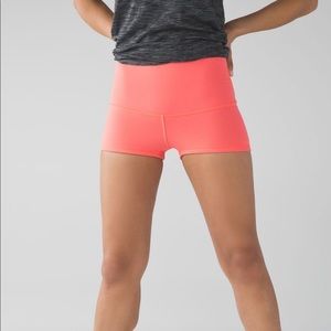 Lululemon boogie short (reversible)
